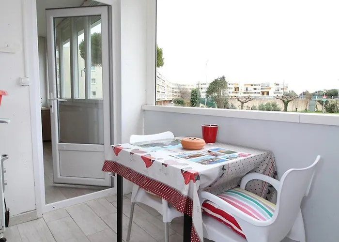 Apartment T2 Moderne A Avec Clim, Parking Et Wifi - Fr-1-553-271