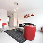 T2 Moderne A Avec Clim, Parking Et Wifi - Fr-1-553-271 Apartmán *