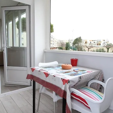 Apartment T2 Moderne A Avec Clim, Parking Et Wifi - Fr-1-553-271