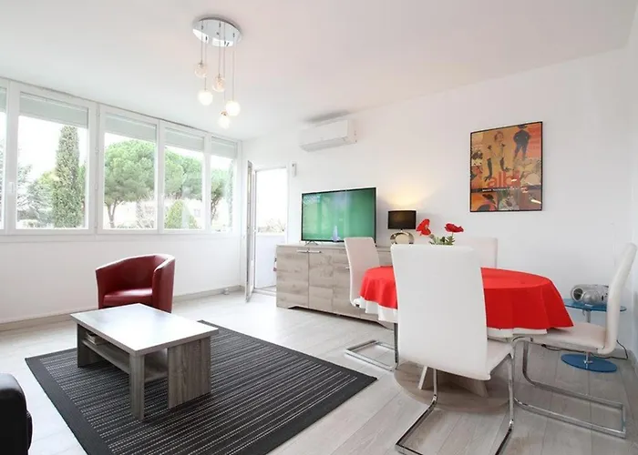 T2 Moderne A Avec Clim, Parking Et Wifi - Fr-1-553-271 Apartamento Balaruc-les-Bains